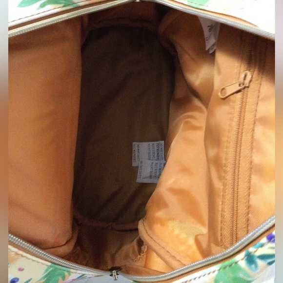 Chip 'n' Dale 11'' Vegan Leather Mini Backpack A21776 - Picture 10 of 11